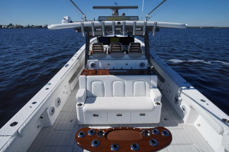 Critical To Function Yacht Photos Pics 