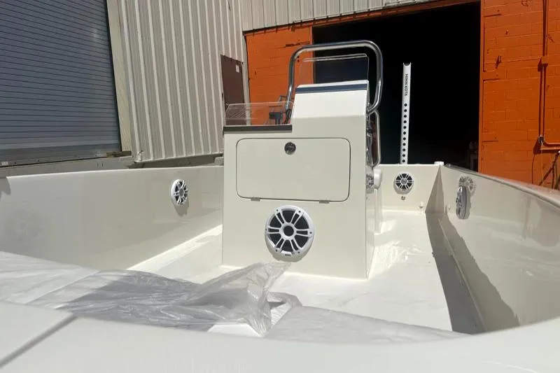 2024 BlueCat 17 Power Catamaran for sale YachtWorld