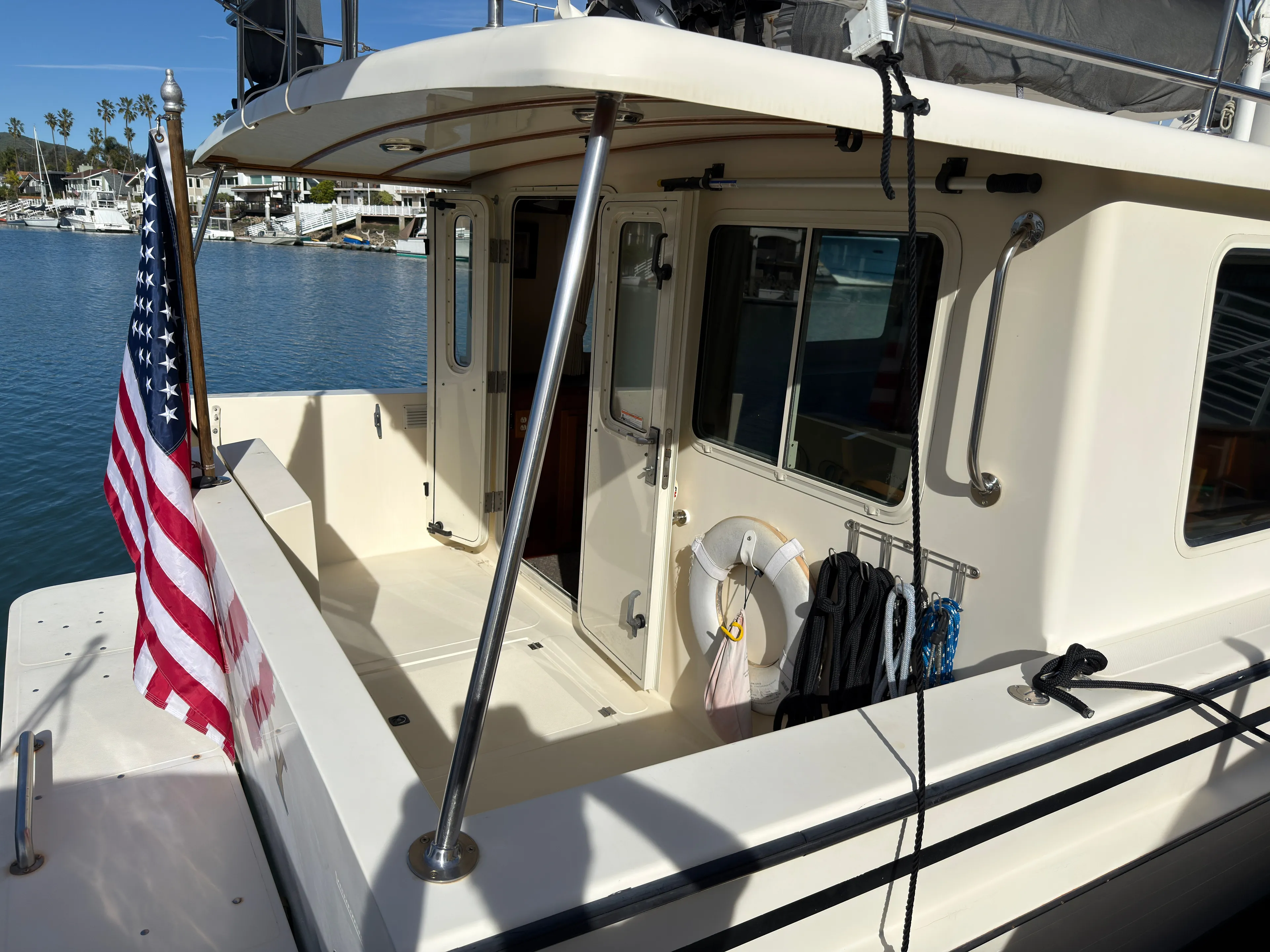 Proud Mary Yacht Photos Pics 