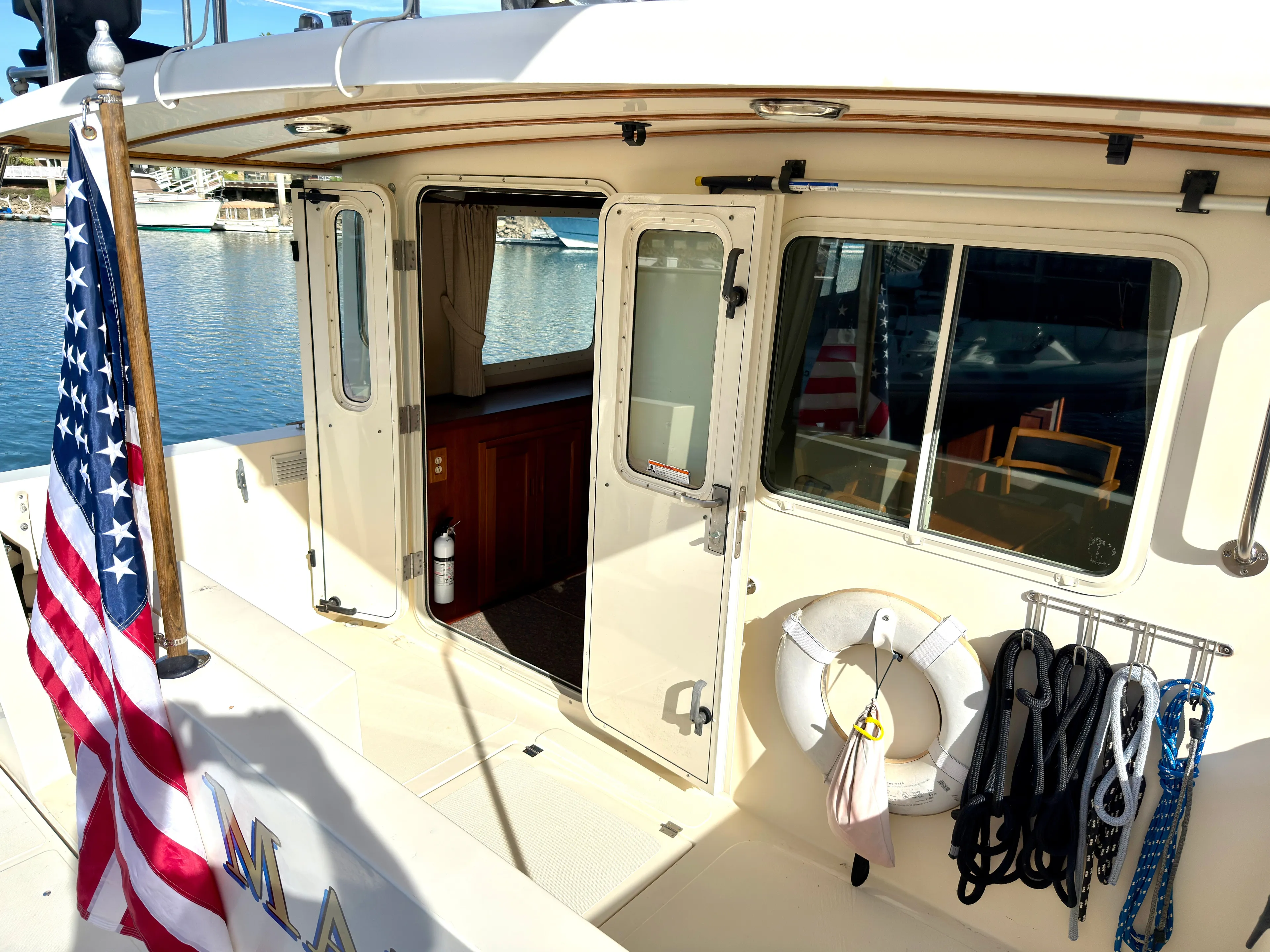 Proud Mary Yacht Photos Pics 