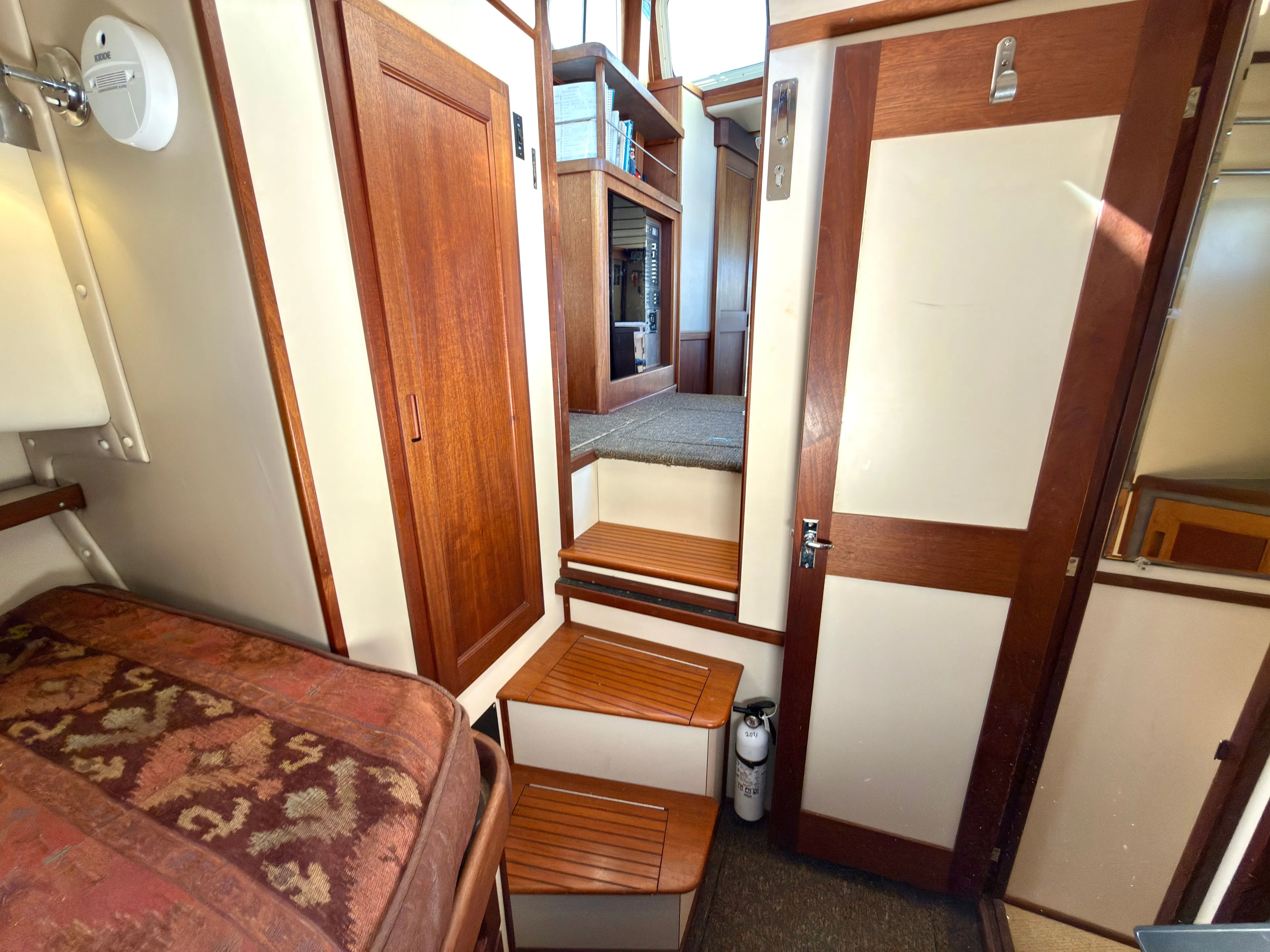 Proud Mary Yacht Photos Pics 