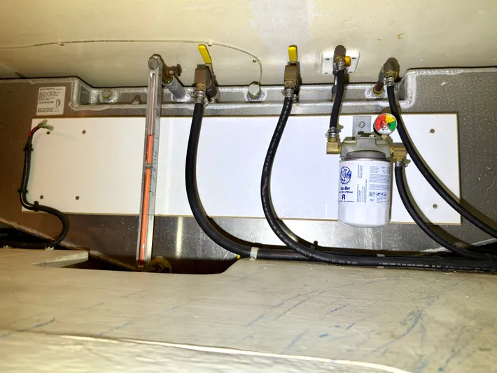 Proud Mary Yacht Photos Pics 