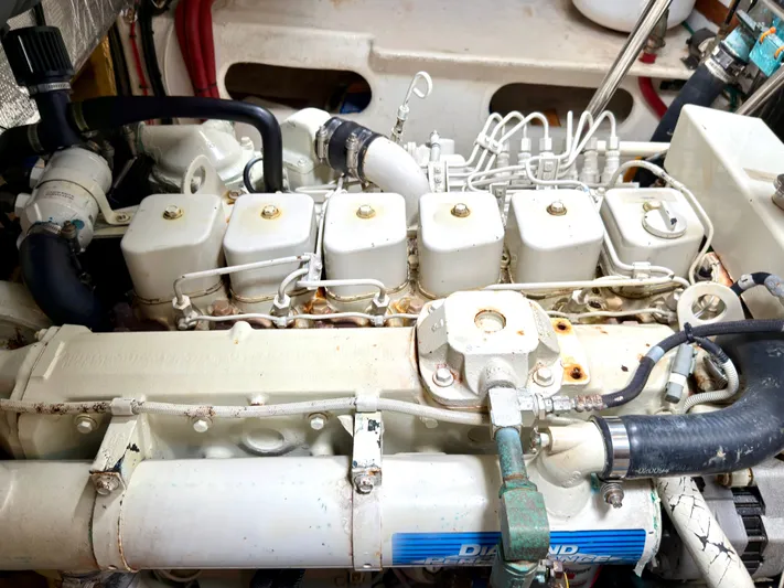 Proud Mary Yacht Photos Pics 