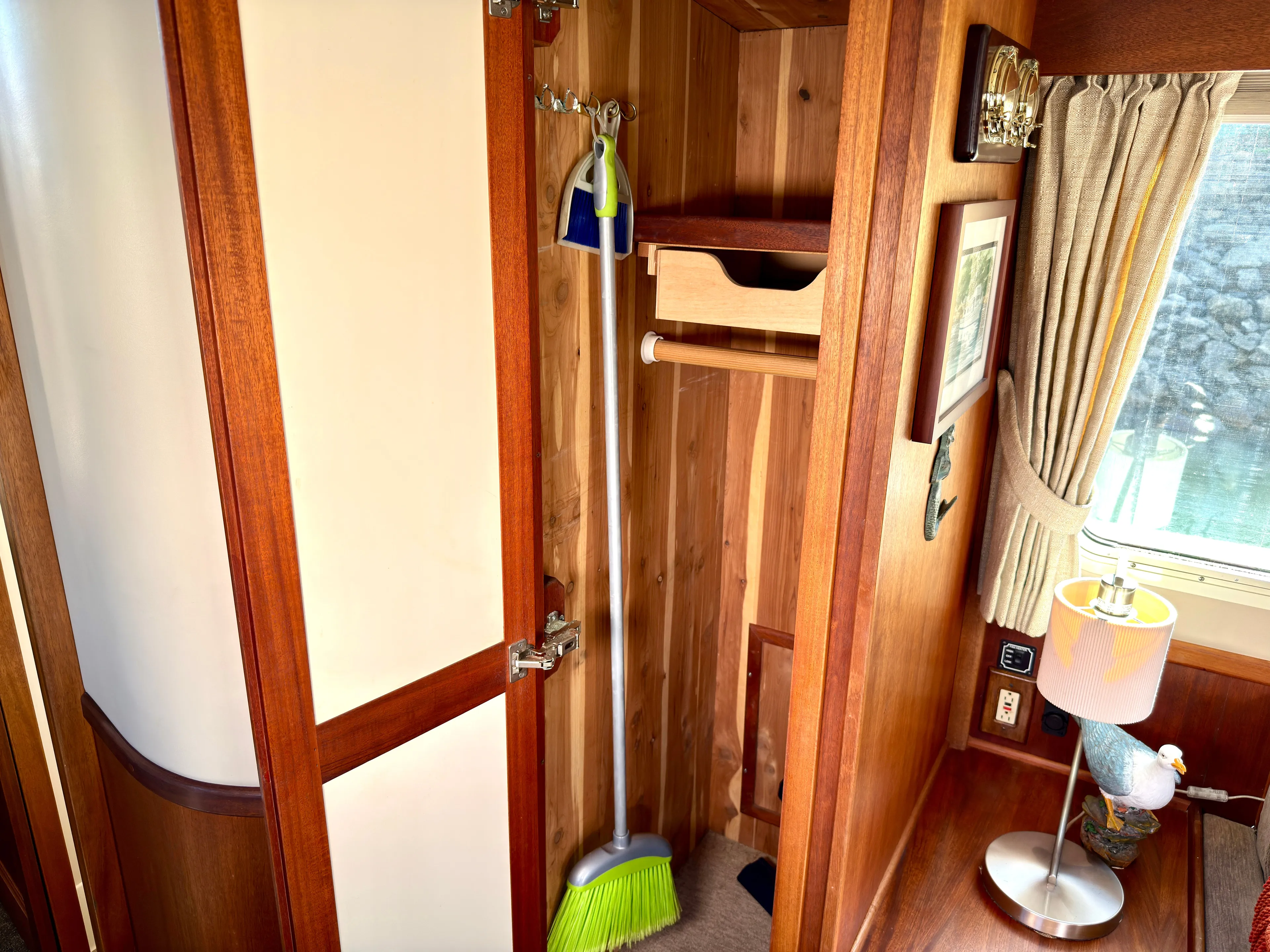 Proud Mary Yacht Photos Pics 