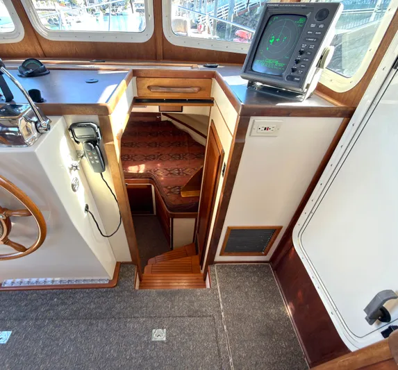 Proud Mary Yacht Photos Pics 