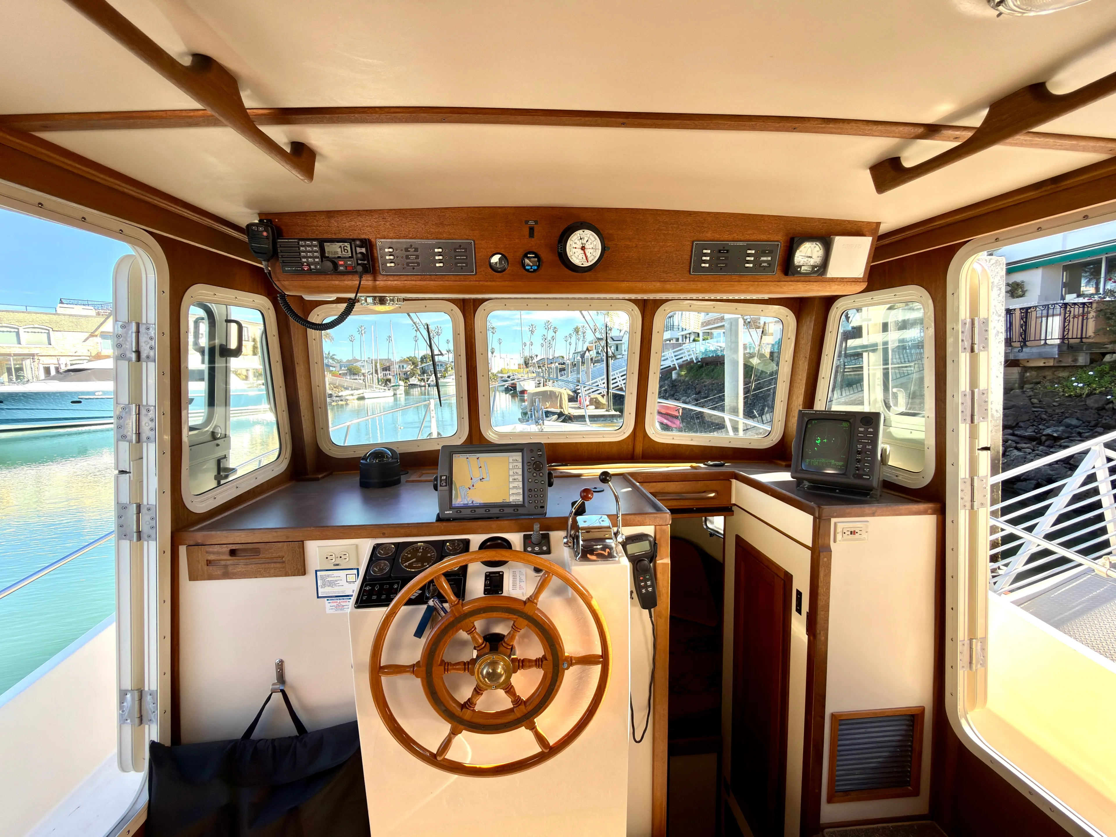 Proud Mary Yacht Photos Pics 