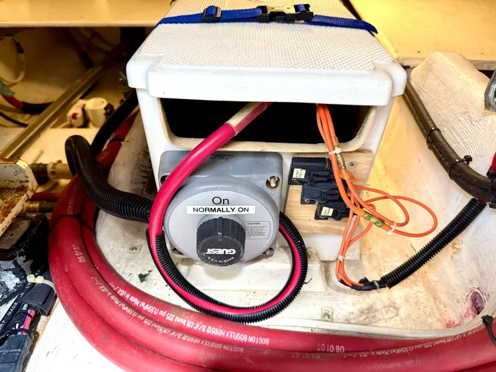 Proud Mary Yacht Photos Pics 