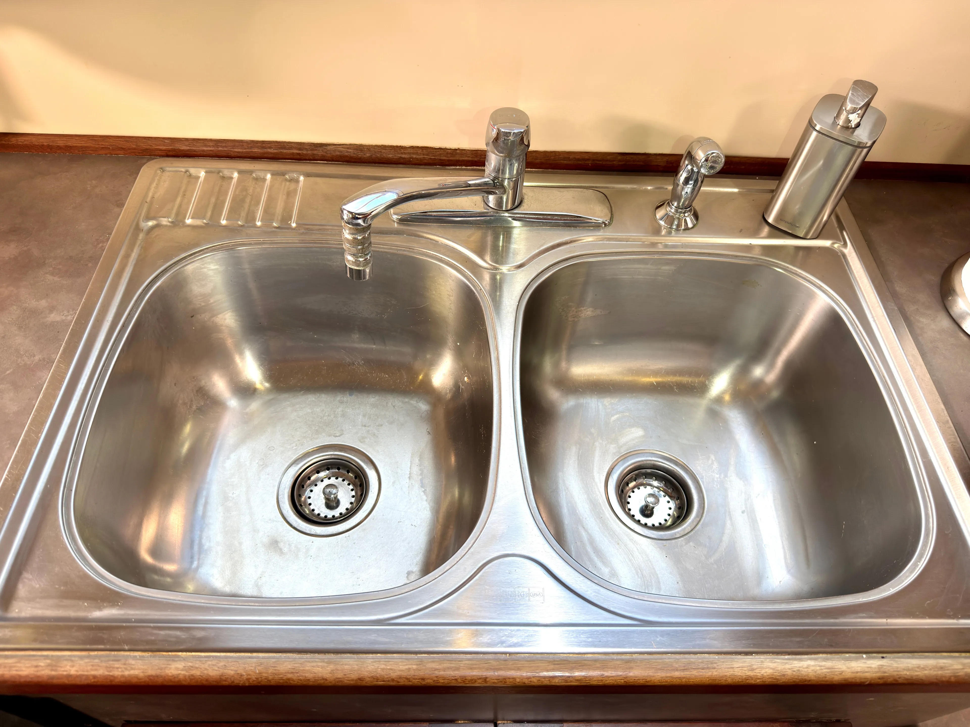 Proud Mary Yacht Photos Pics 