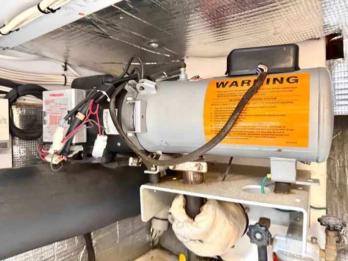 Proud Mary Yacht Photos Pics 