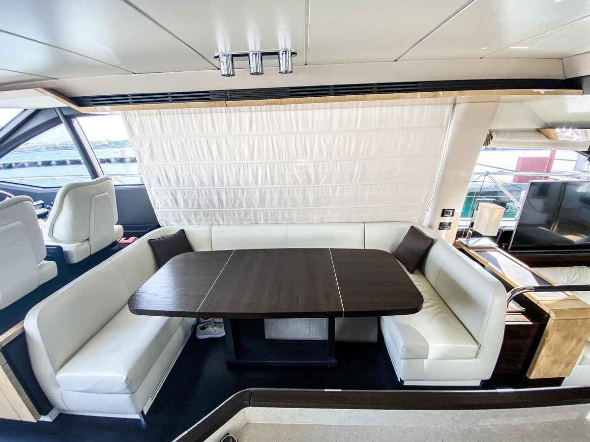 2018 Azimut 66 