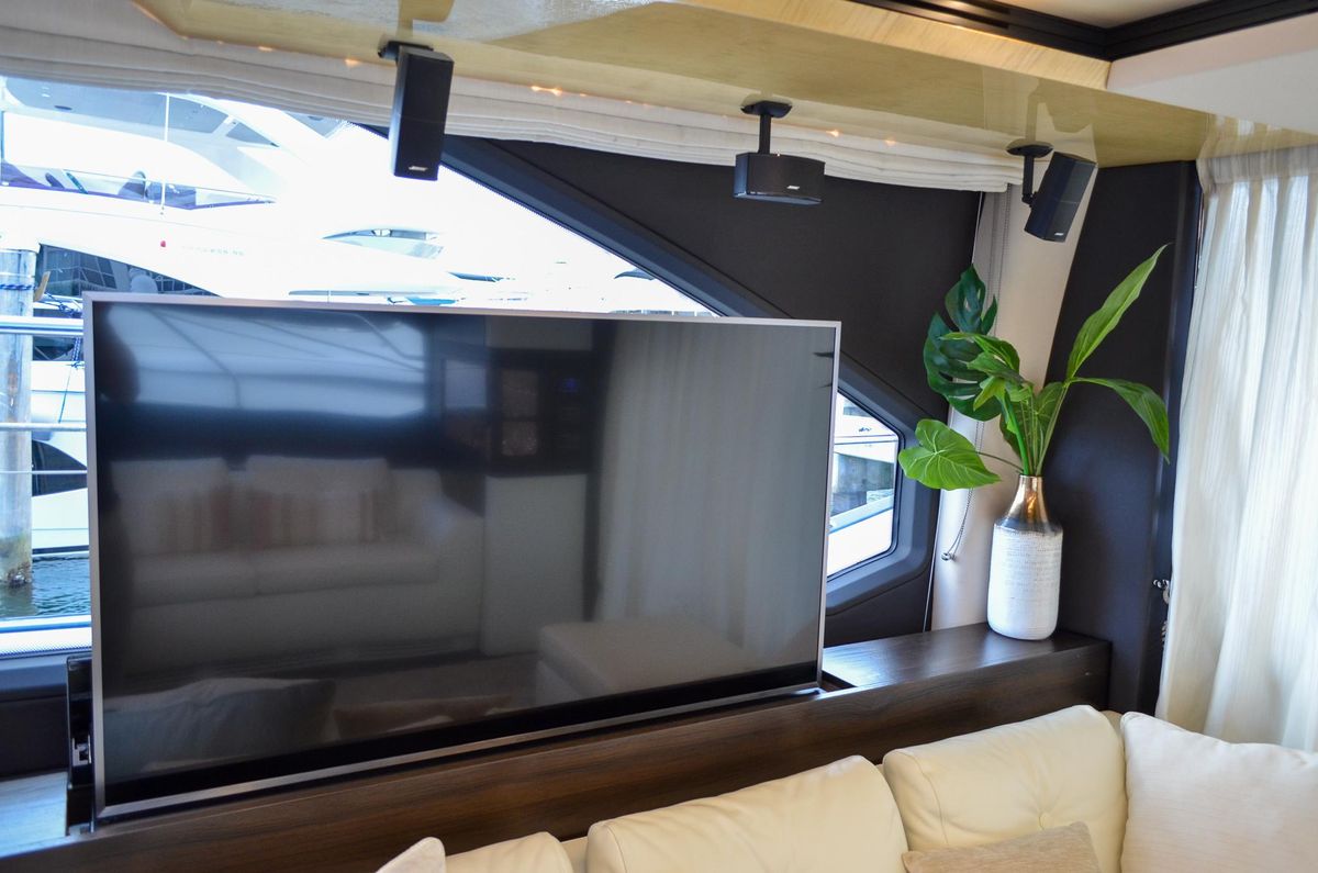 2018 Azimut 66 