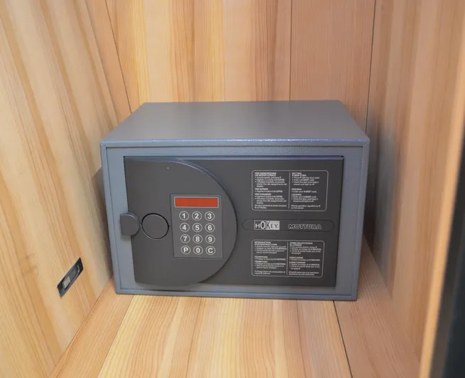 Cerulean Yacht Photos Pics 