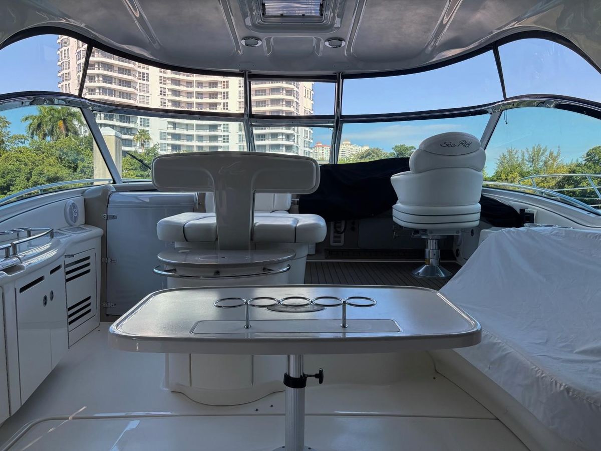 2005 Sea Ray 50 