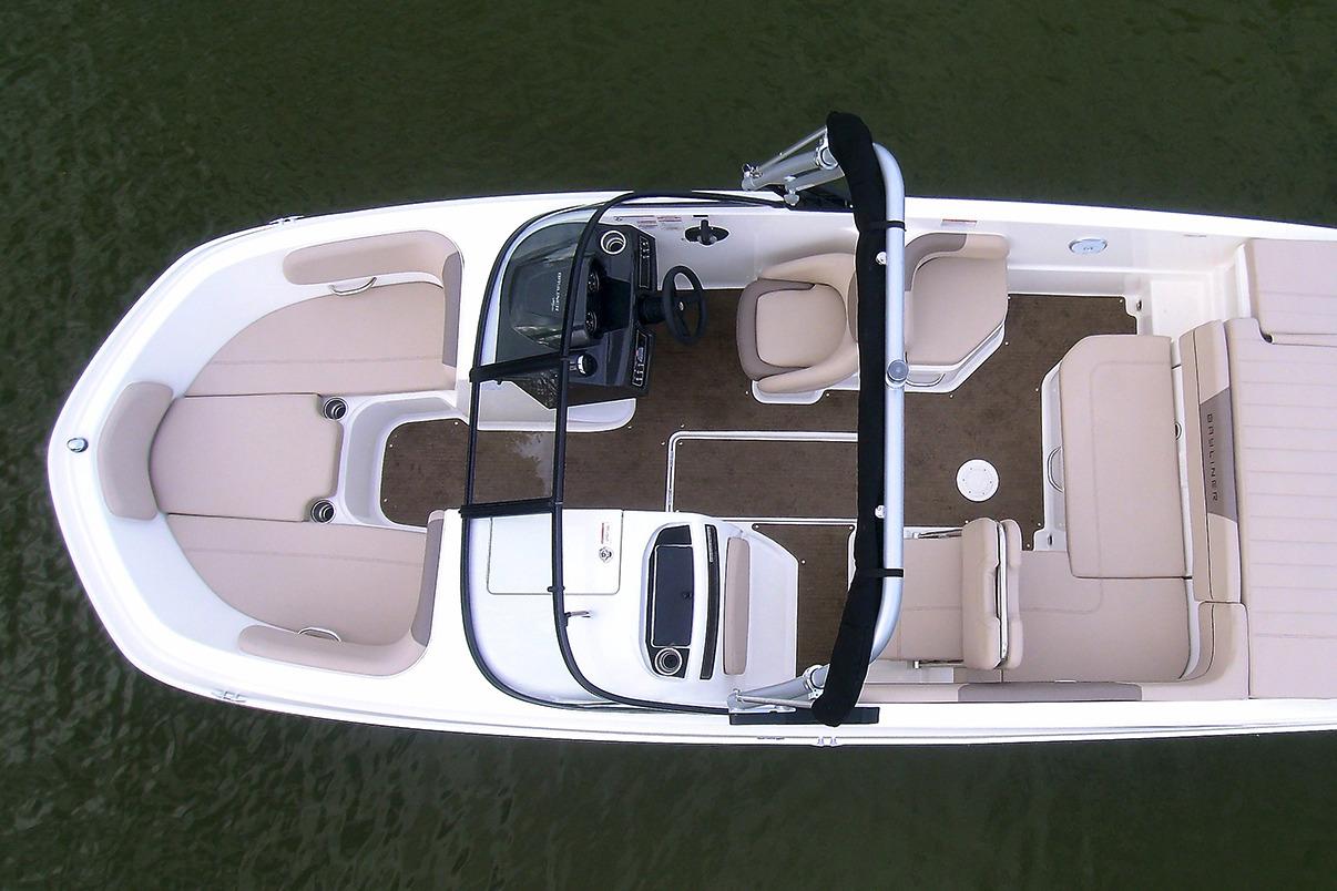 2017 Bayliner VR6 Bowrider OB