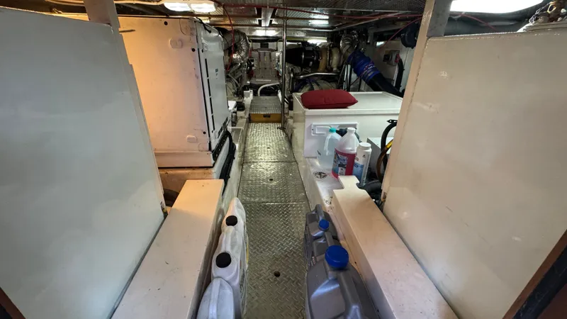 Johnson & Johnson Yacht Photos Pics Engine Room