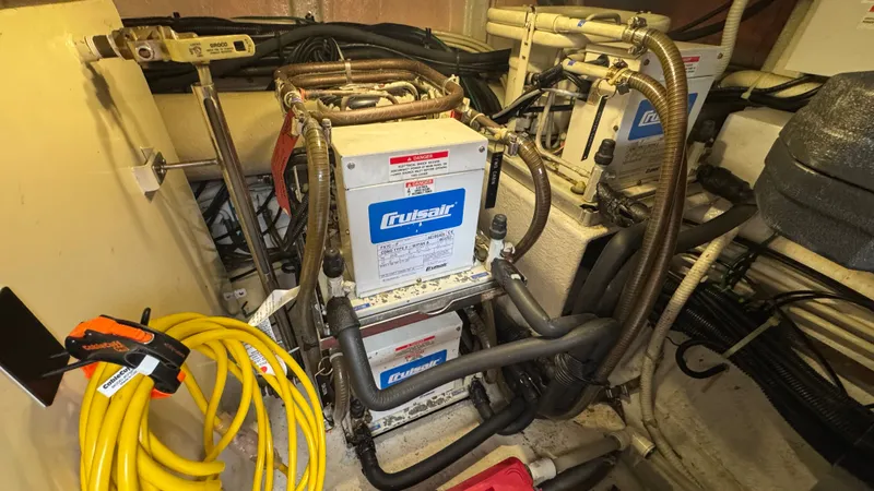 Johnson & Johnson Yacht Photos Pics Engine Room