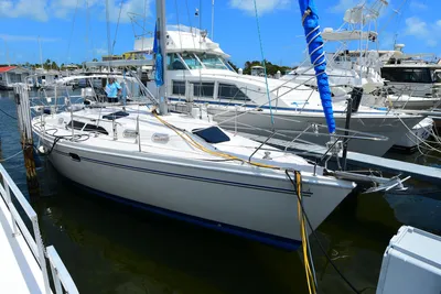 Catalina 350