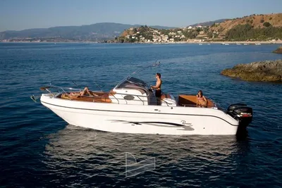 2009 Ranieri Shadow 30
