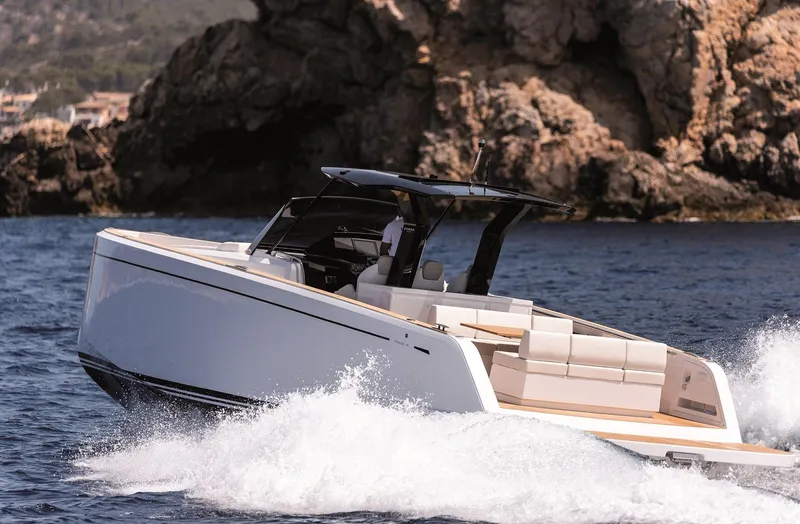 Pardo 38 Yacht Photos Pics Pardo 38