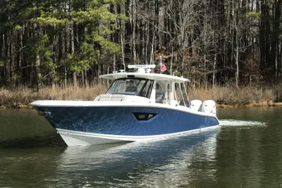 Pursuit S 428
