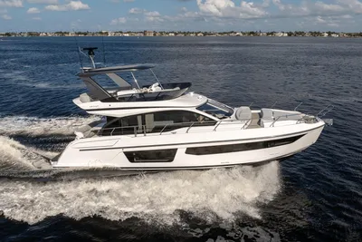 Azimut Fly 53