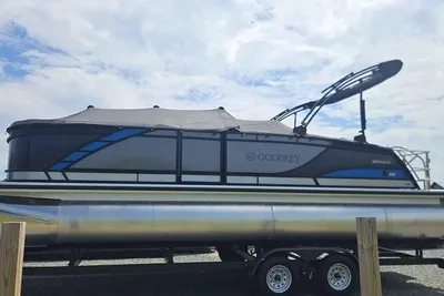 Godfrey MONACO 235 DUAL FLIP LOUNGE