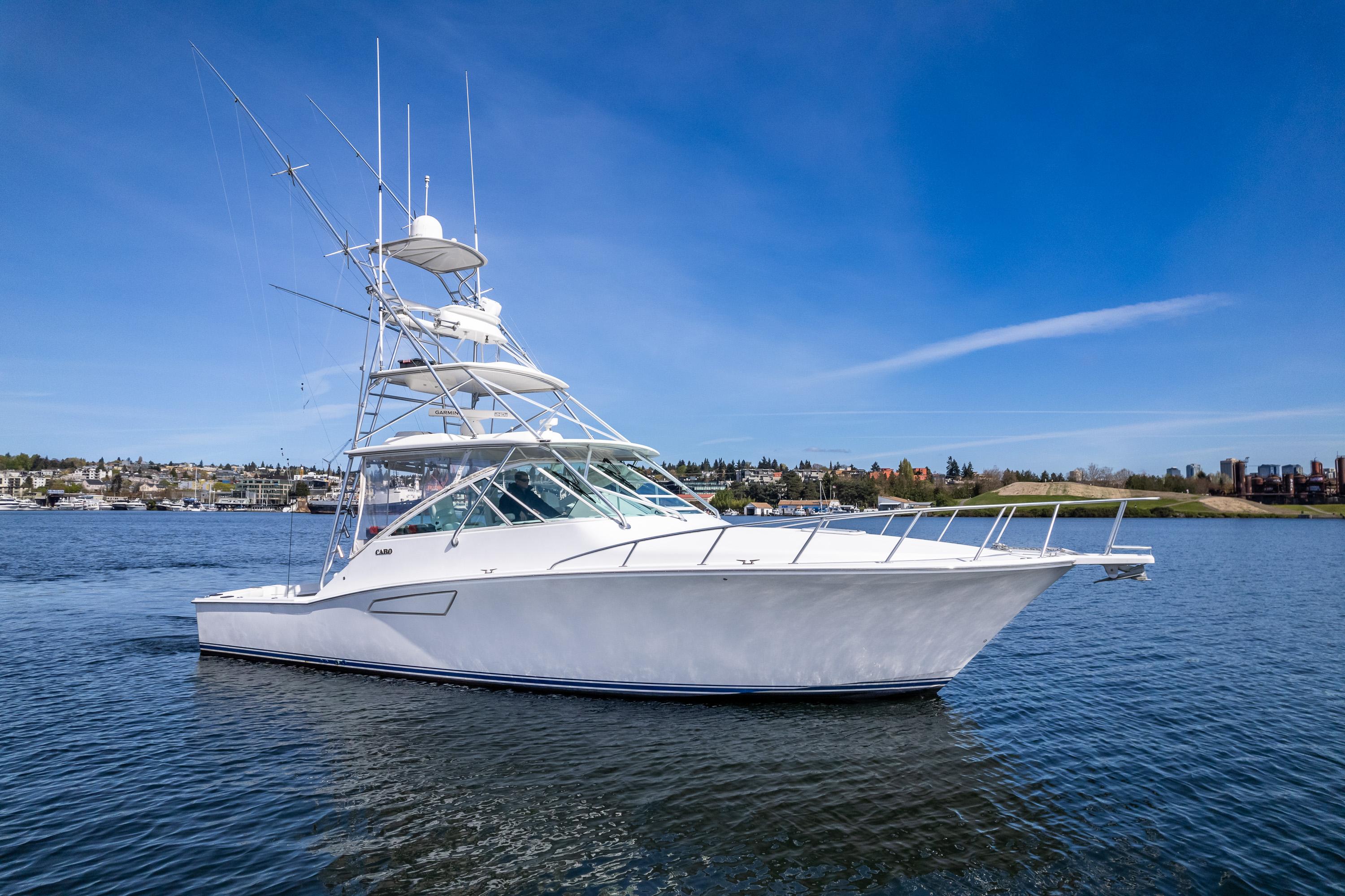 2008 Cabo 40 Hardtop Express Express Cruiser for sale - YachtWorld