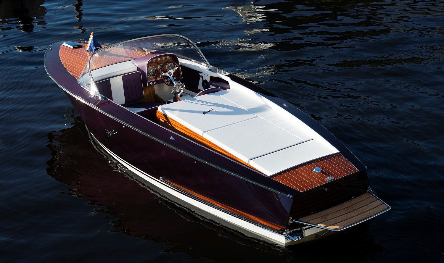 1984 Boesch 530 Sundeck Special