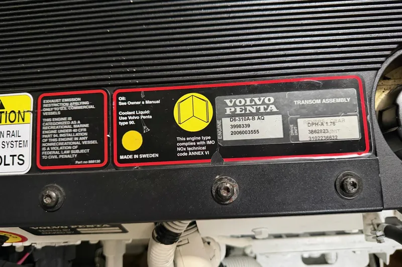  Yacht Photos Pics Volvo Penta engine label on 2006 Sea Ray 340 Sundancer, showing specifications and compliance details.