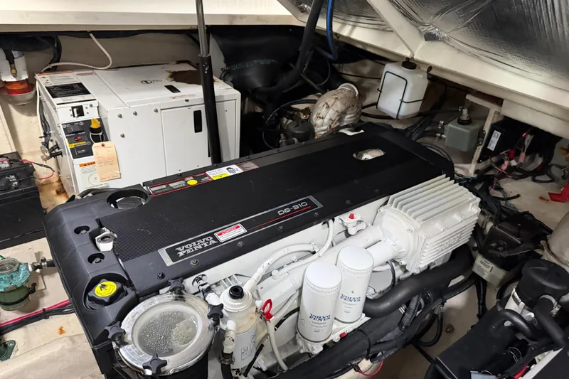  Yacht Photos Pics Engine room of a 2006 Sea Ray 340 Sundancer with Volvo Penta D6-310 engine.