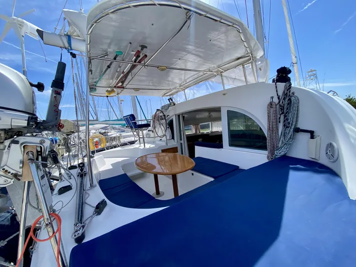 Delphi Yacht Photos Pics 