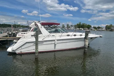 Sea Ray 370 Sundancer