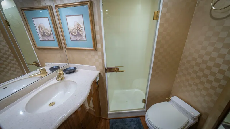 Profishent Yacht Photos Pics 