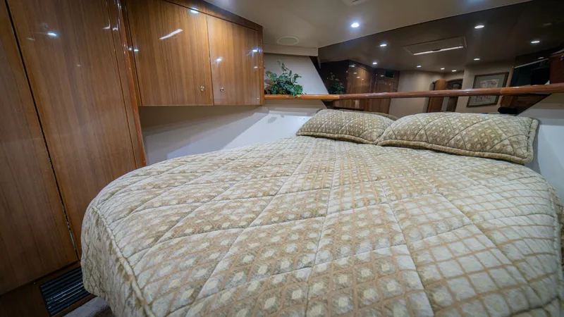 Profishent Yacht Photos Pics 