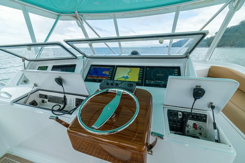 Profishent Yacht Photos Pics 