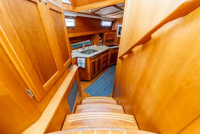 Endurance Yacht Photos Pics 