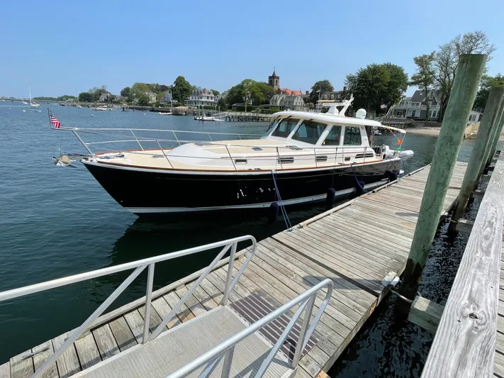 Endurance Yacht Photos Pics 