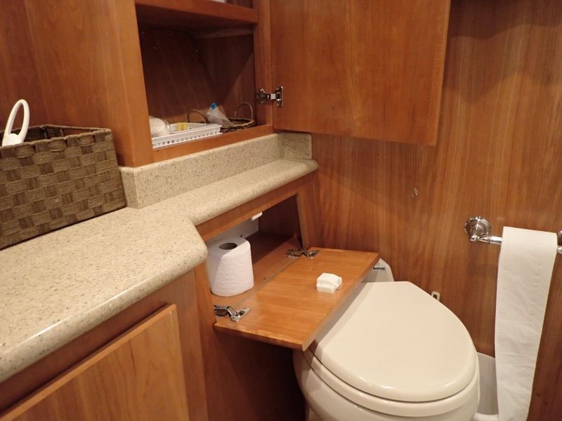 2008 Navigator Classic 48