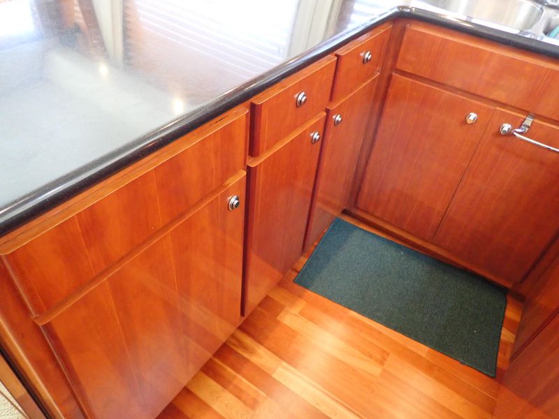 2008 Navigator Classic 48