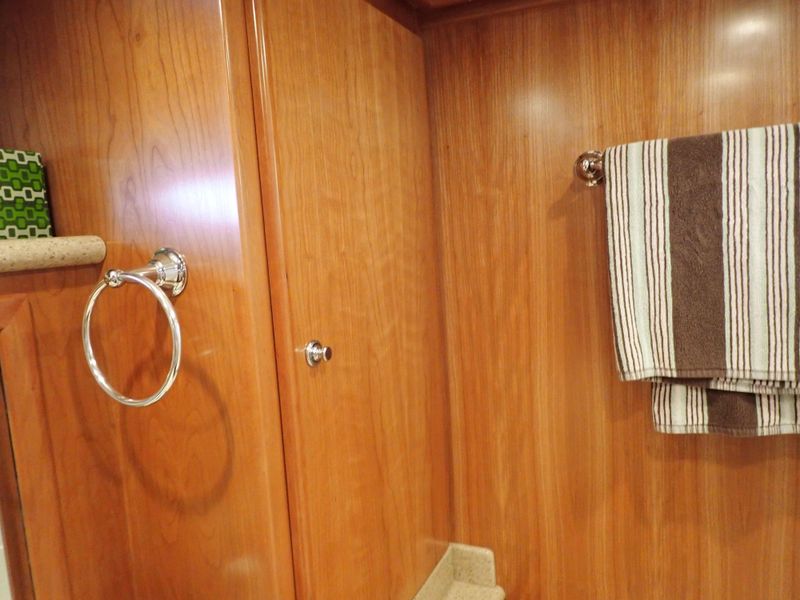2008 Navigator Classic 48