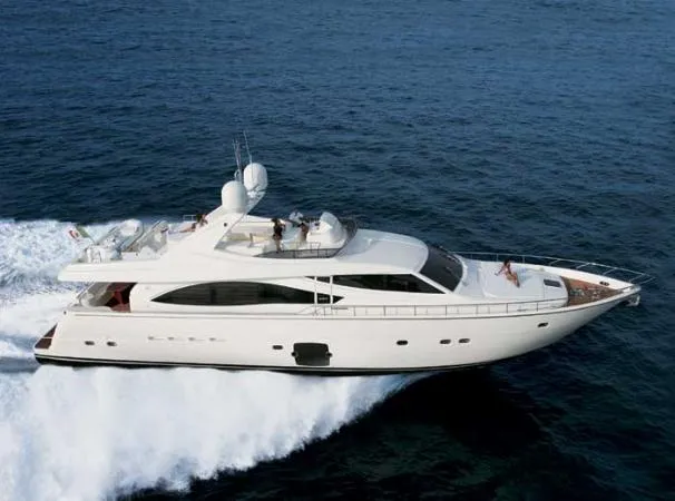  Yacht Photos Pics Manufacturer Provided Image