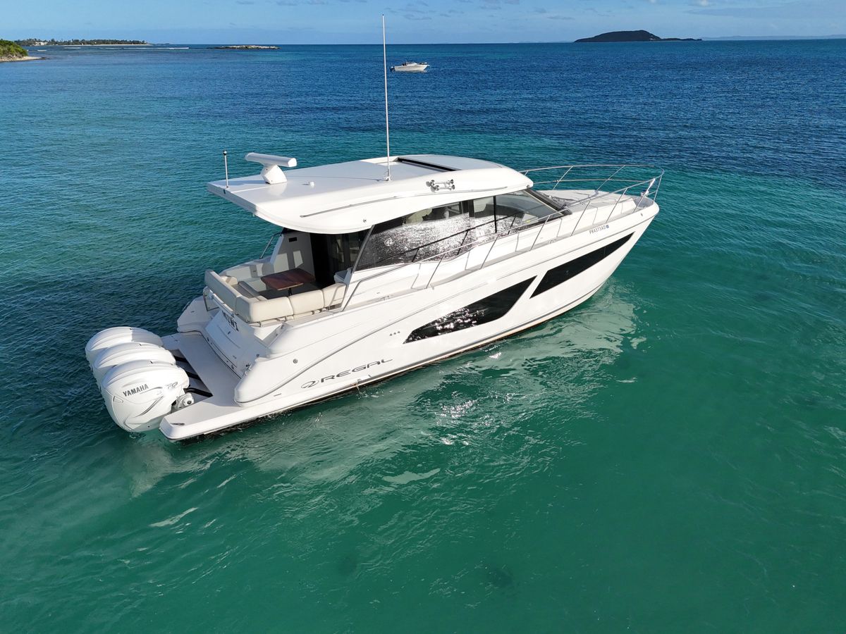 2022 Regal 44 