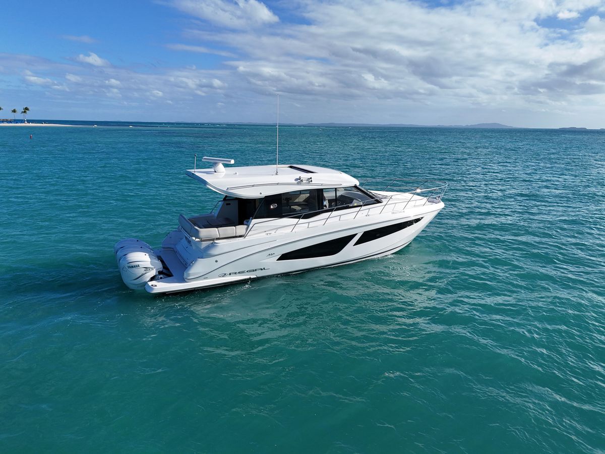 2022 Regal 44 