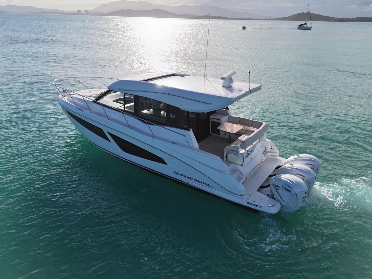 2022 Regal 44 