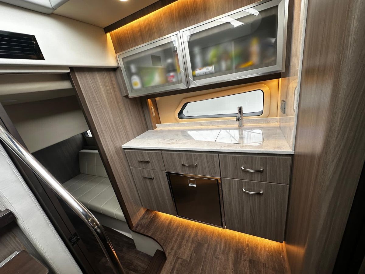 2022 Regal 44 