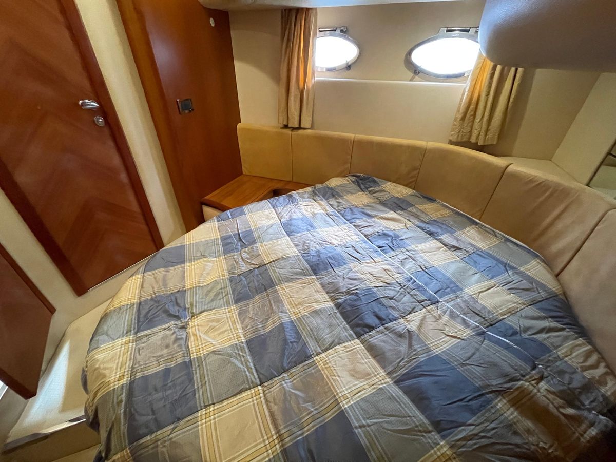 2005 Azimut 48 