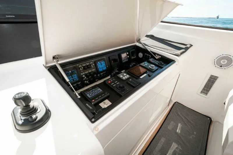 Contagious Habit Yacht Photos Pics 2016 Viking 52 Sport Tower- CONTAGIOUS HABIT-Helm