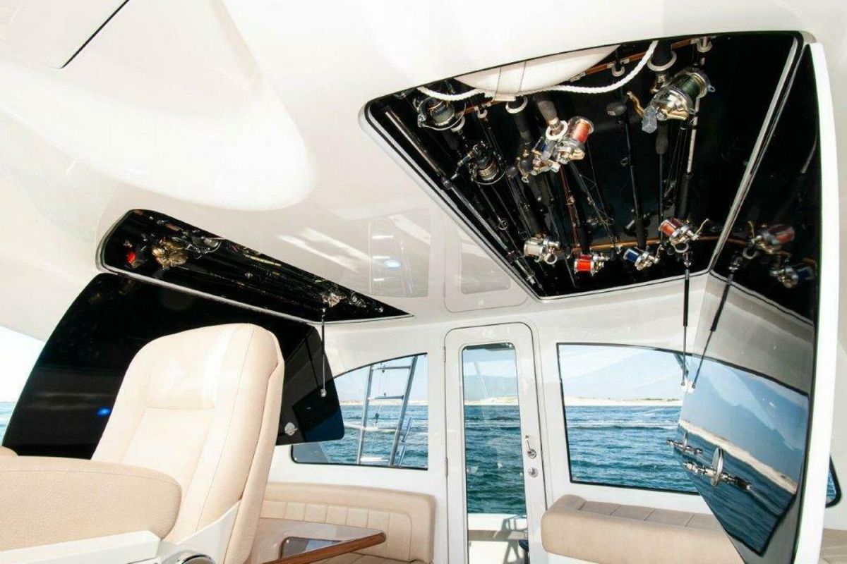 2016 Viking 52 