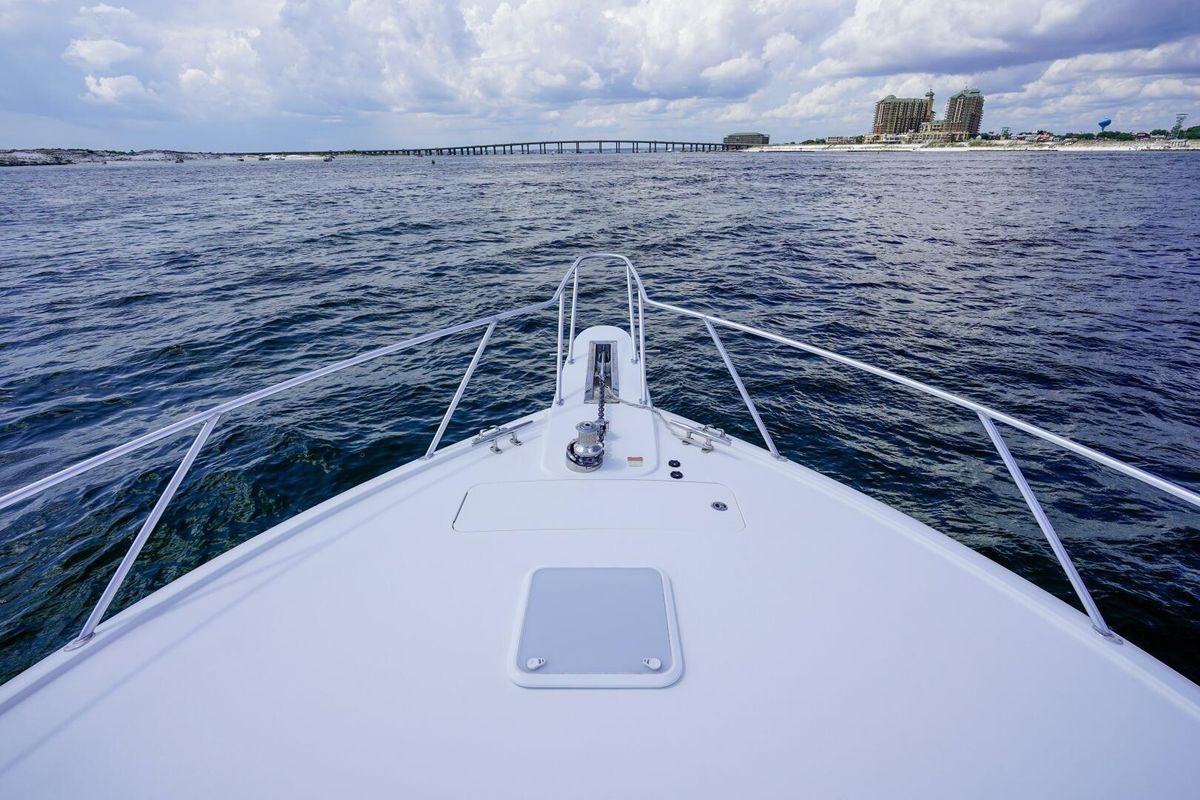 2016 Viking 52 