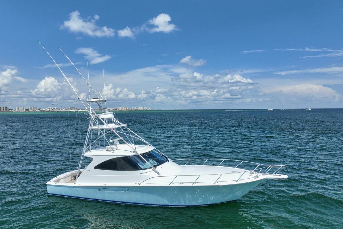 2016 Viking 52 